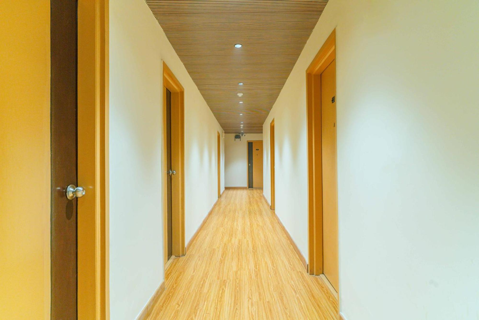 Treebo Ace Luxe Hotel New Delhi