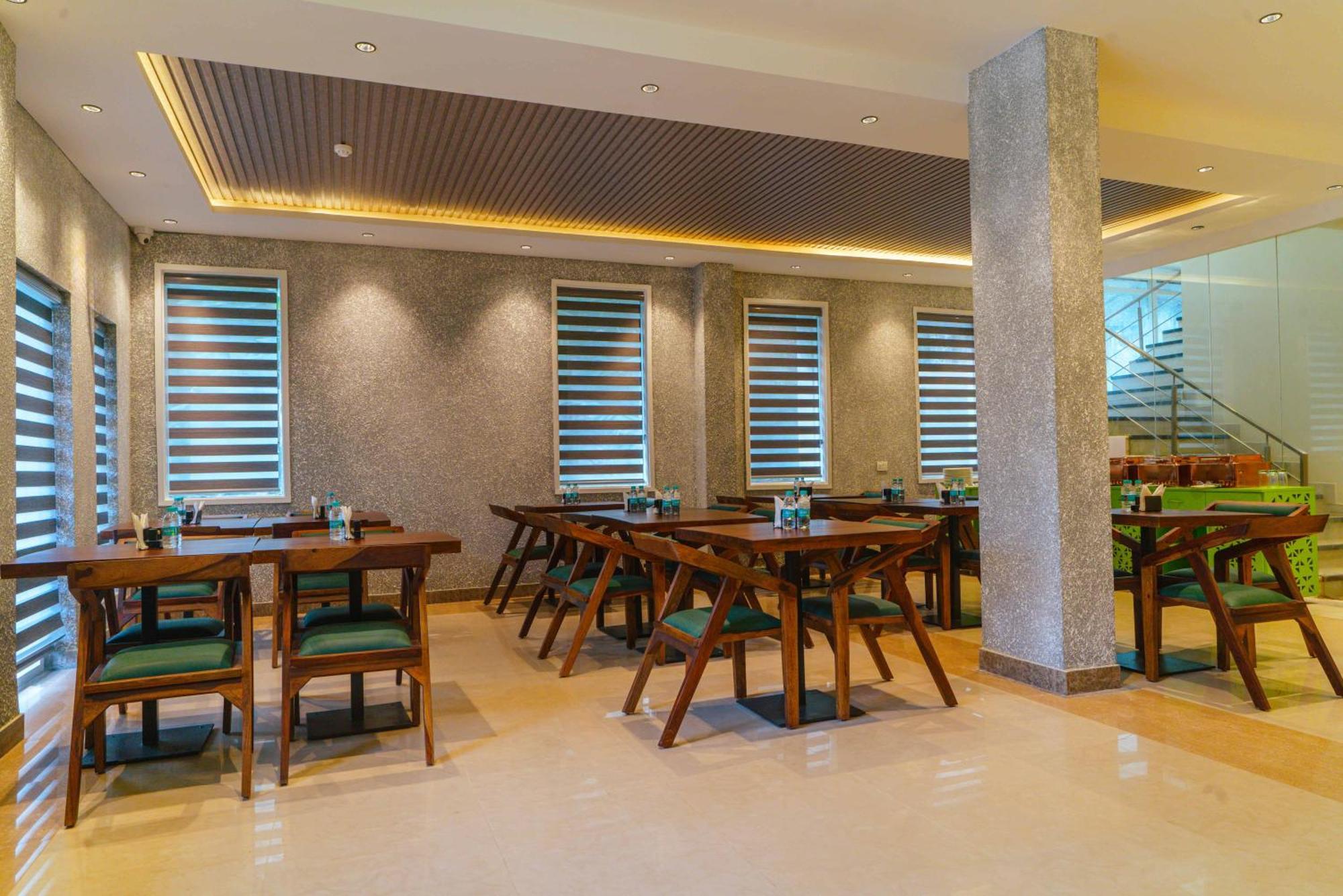 Treebo Ace Luxe New Delhi