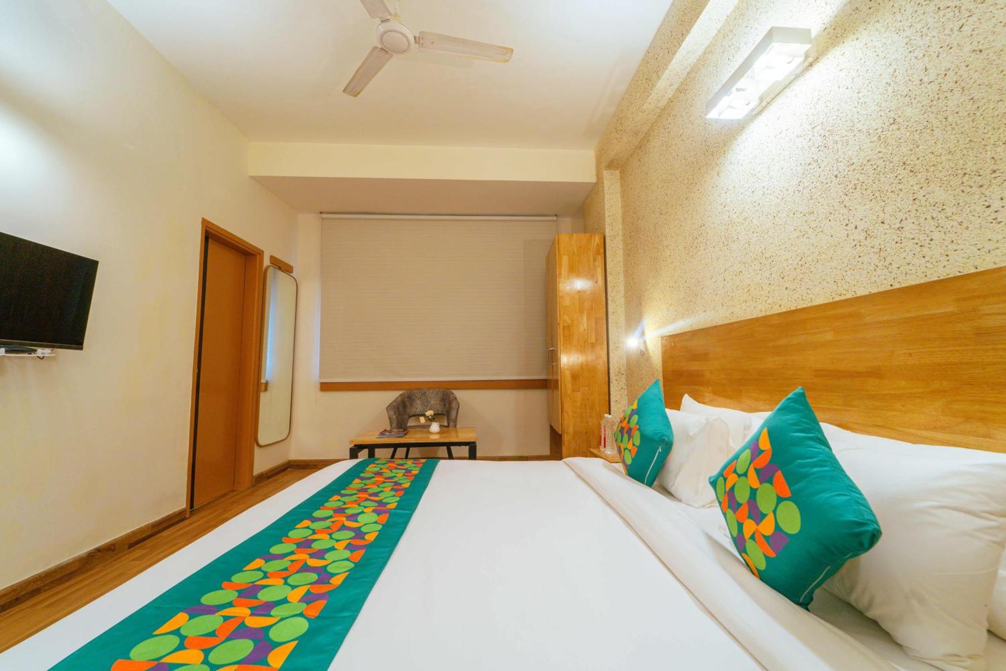 Treebo Ace Luxe Hotel New Delhi